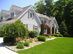 Landscapers and Lawncare Services in New Hampton, IA